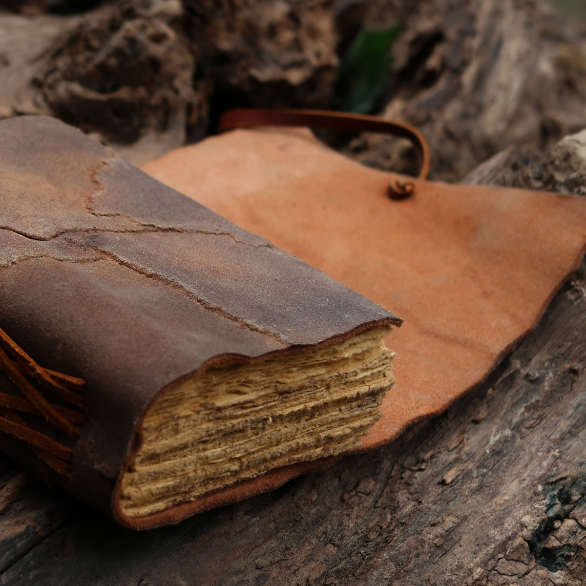 Handcraft Notebook Handcrafted Vintage Leather Notebook with Bandage | Stamprints