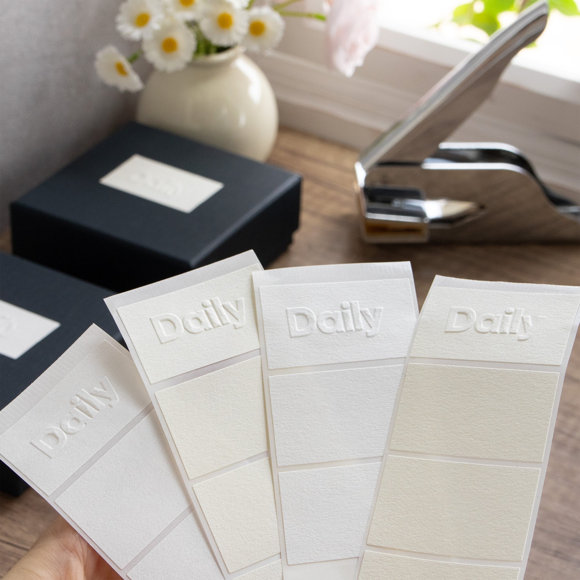 Blank Textured Embosser Stickers - Self-Adhesive Labels (100 Pcs)5