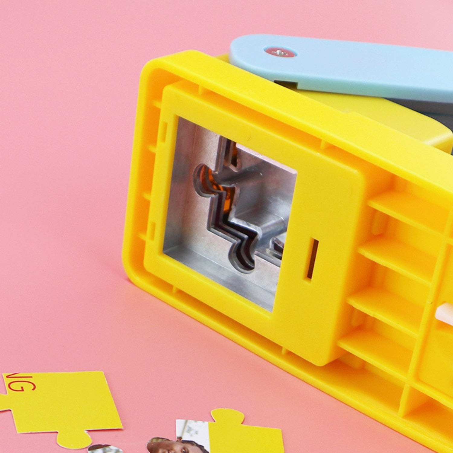 Diversified DIY Large Jigsaw Puzzle Embossing Machine 7