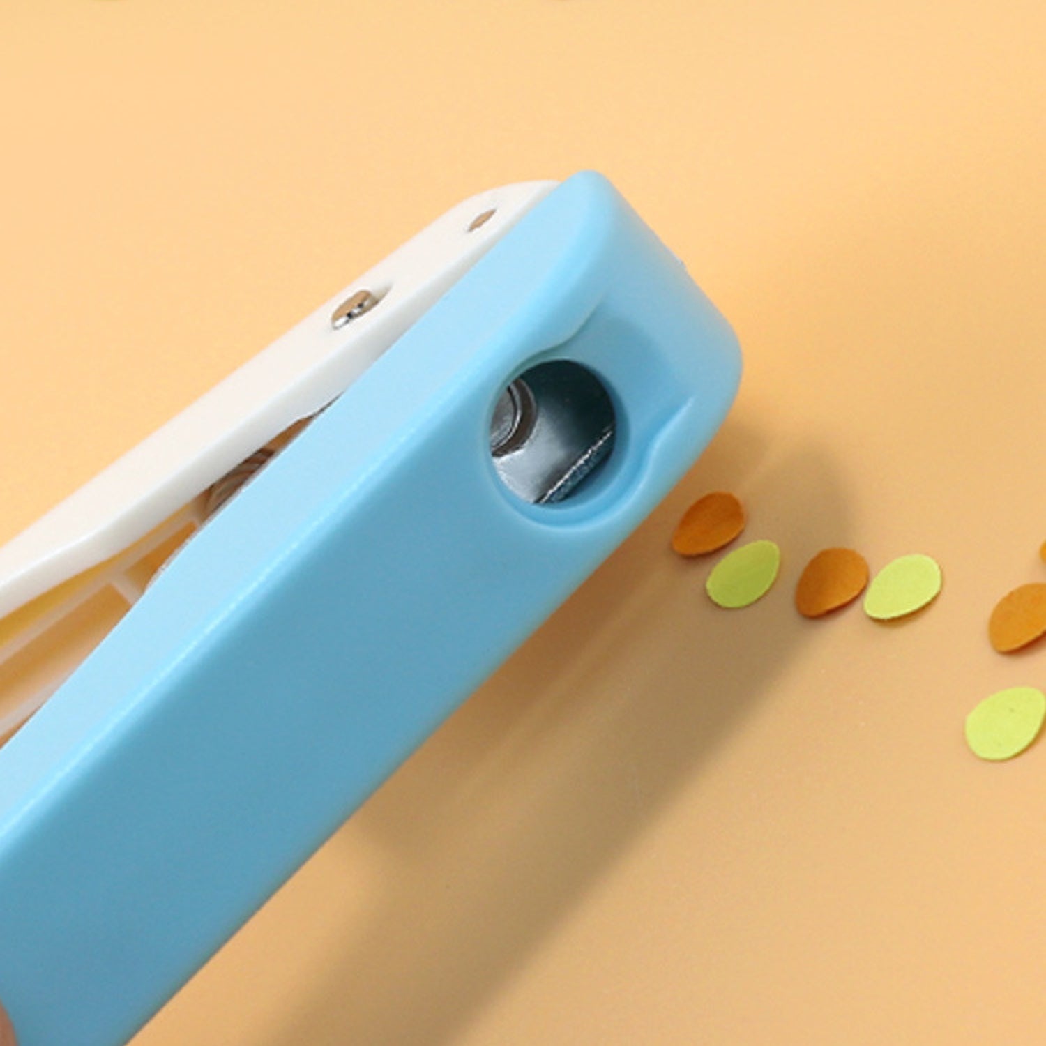 Practical Handheld Mini Portable Folding Punch Pliers 10