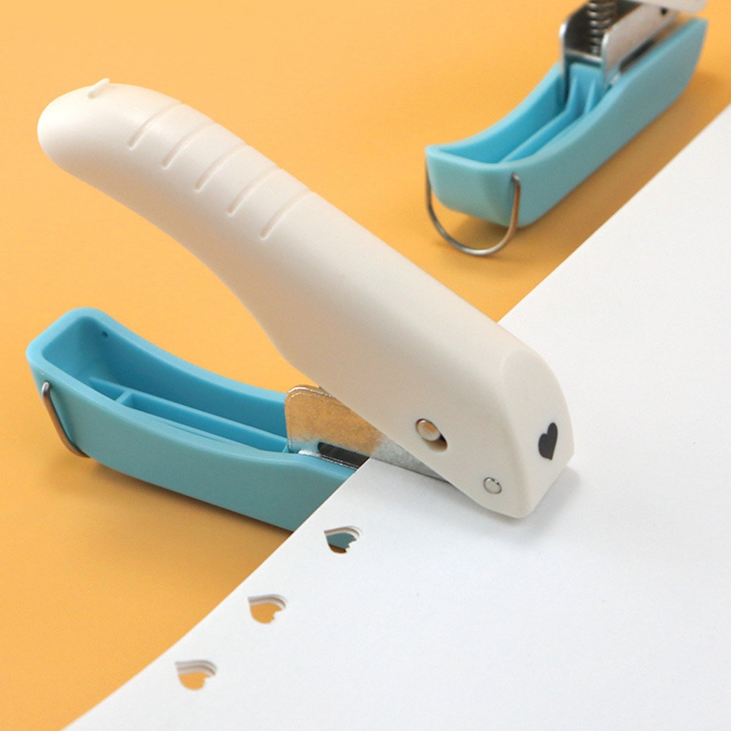 Practical Handheld Mini Portable Folding Punch Pliers 12