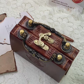 Handgjord vintage magisk resväska dagbok anteckningsbok