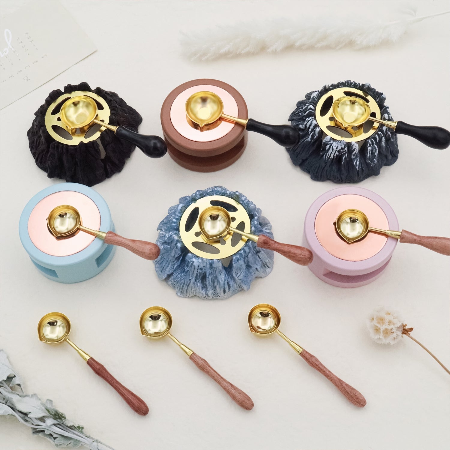 Stamprints Melting Furnace And Spoons