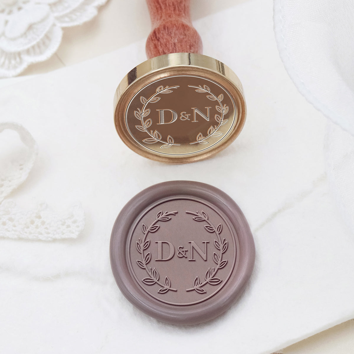 Hand wax stamp (seal) – Wedding motif – Two hearts